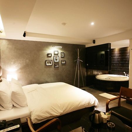 Hotel Voll 首爾 外观 照片
