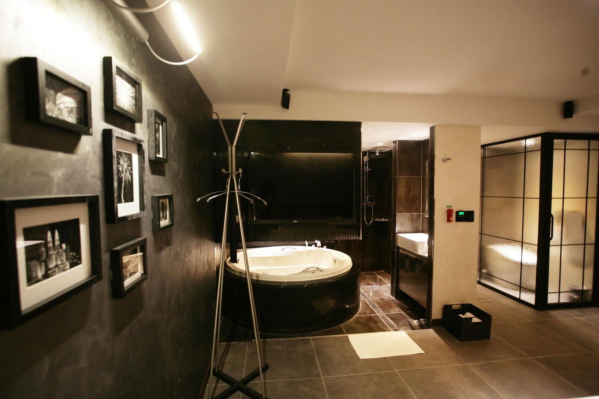 Hotel Voll 首爾 外观 照片