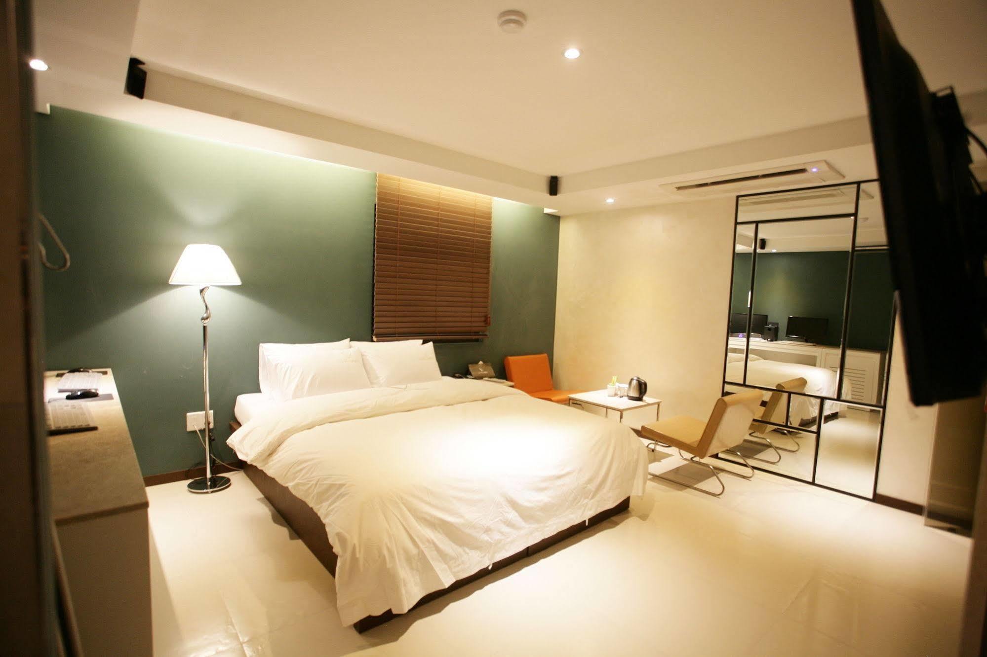 Hotel Voll 首爾 外观 照片